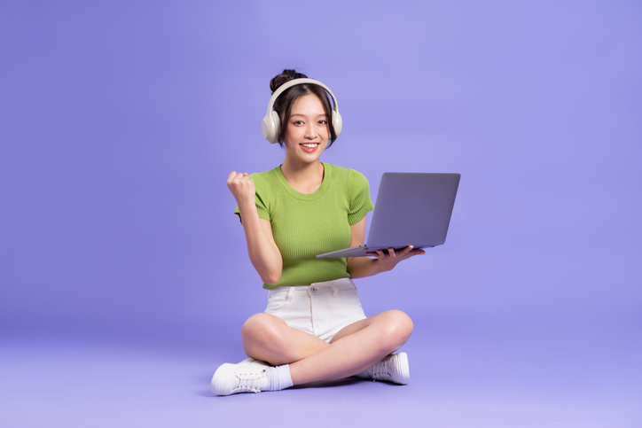 B1 Intermediate Listening and Grammar Course